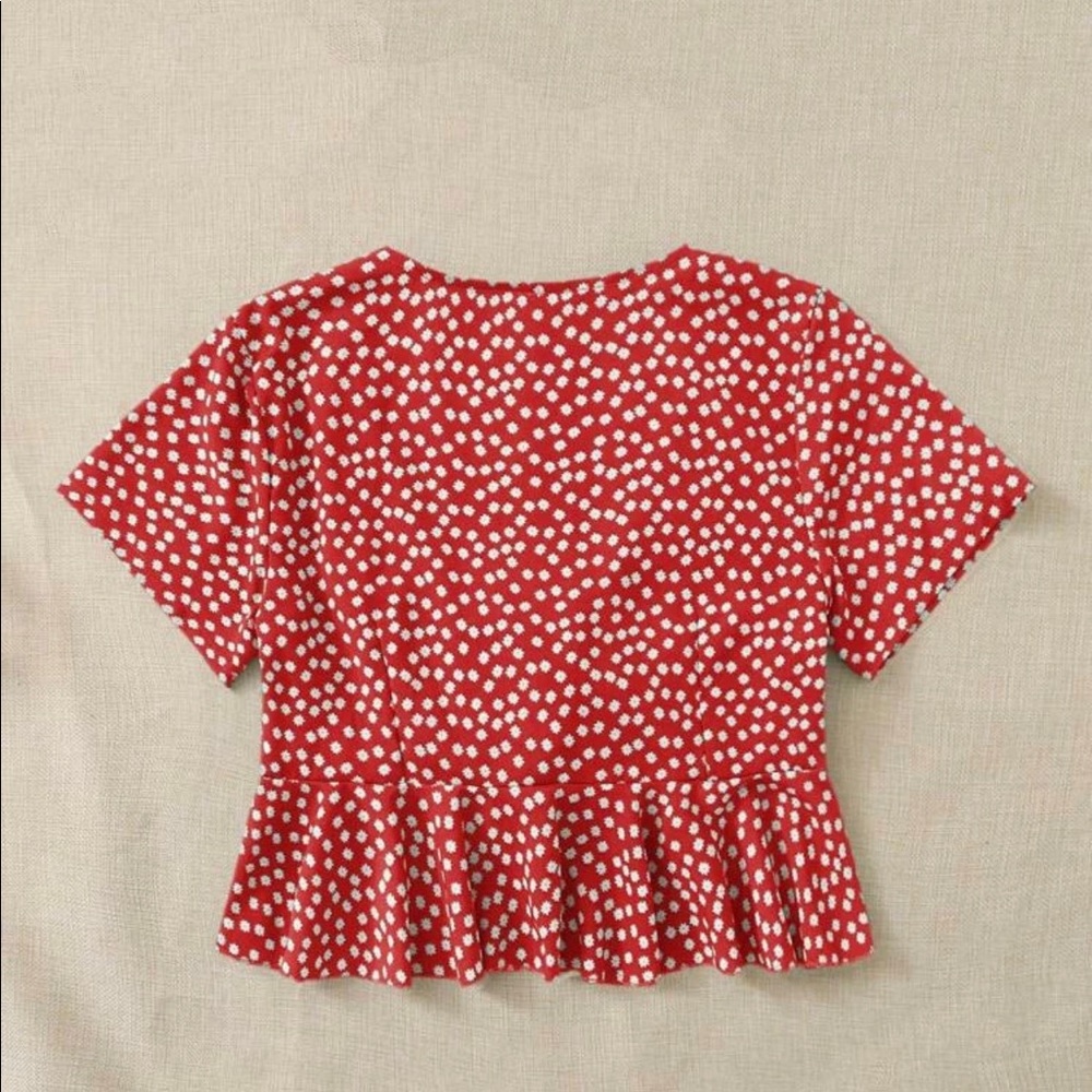 Red daisy blouse - Picture 3 of 5